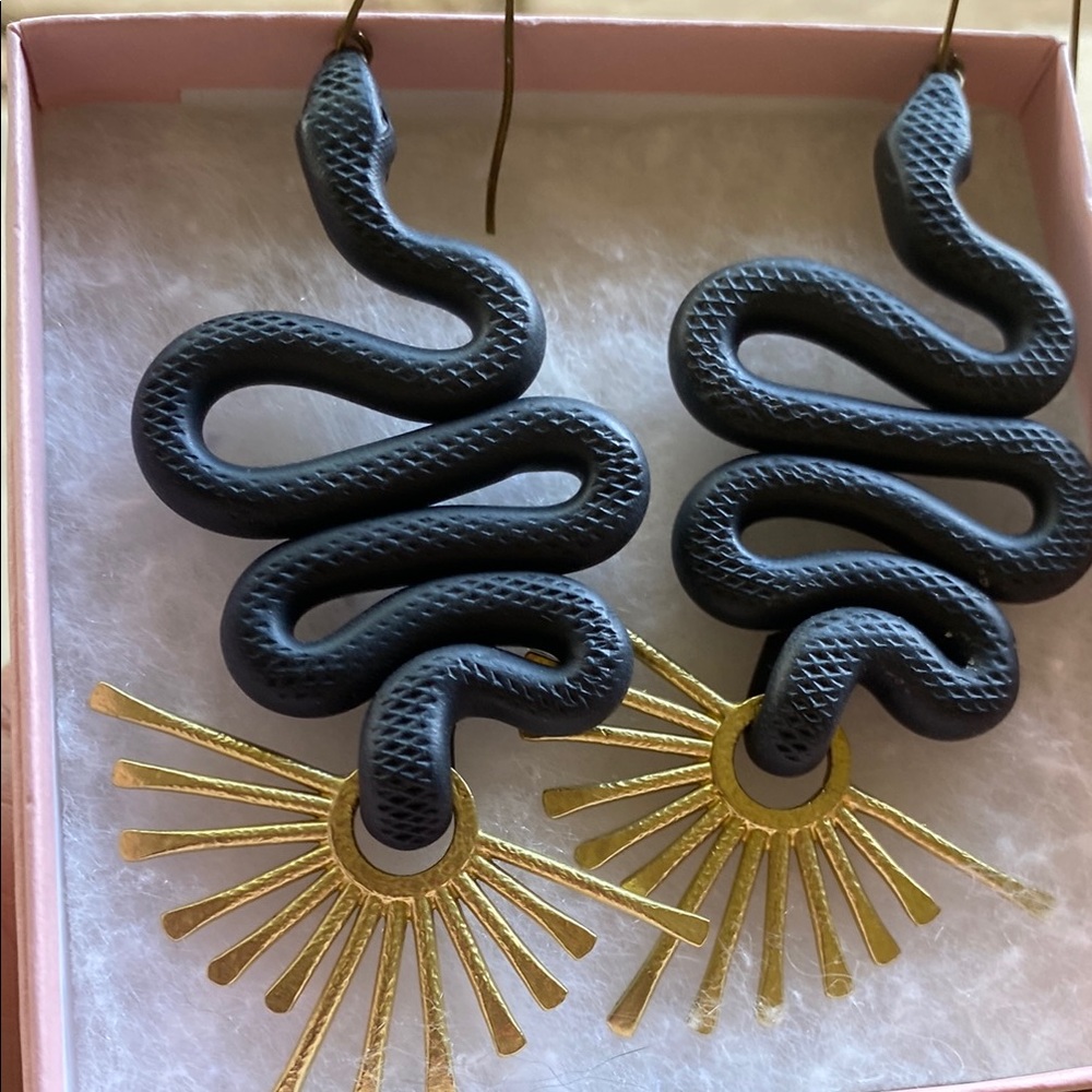 Dramatic Black and Gold Serpentine Earrings